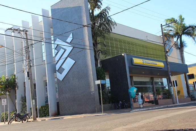 Ag&ecirc;ncia banc&aacute;ria do Branco do Brasil em Nova Andradina - Foto: Jornal da Nova